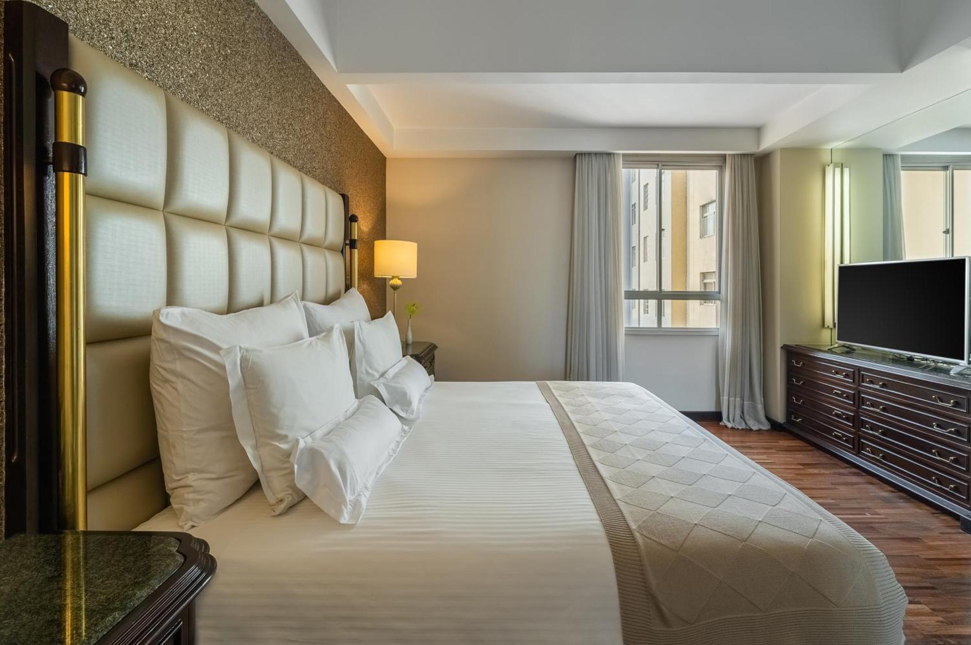 Bourbon Hotel & Suites كوريتيبا المظهر الخارجي الصورة A bedroom at the hotel